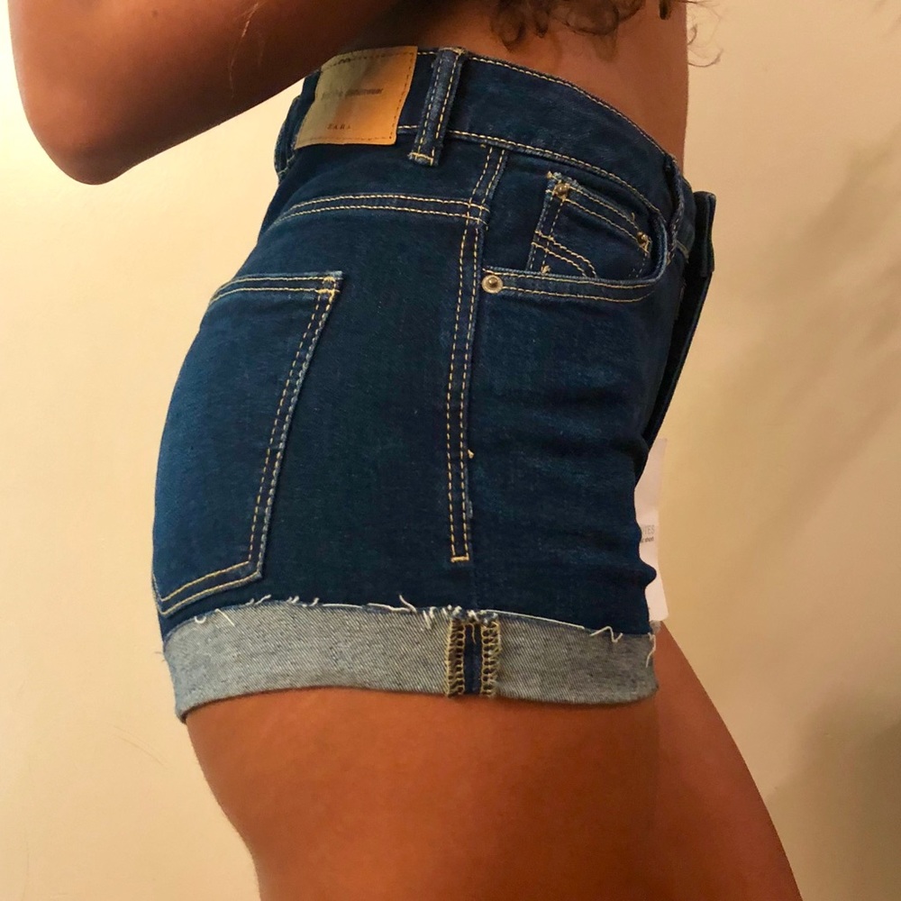Cuffed Denim Shorts - Picture 5 of 5